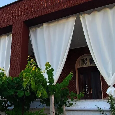 Holiday home Trullo Petronella